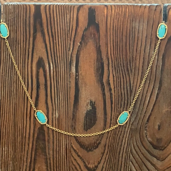Kendra Scott Jewelry - Kendra Scott Kellie necklace in gold &turquoise